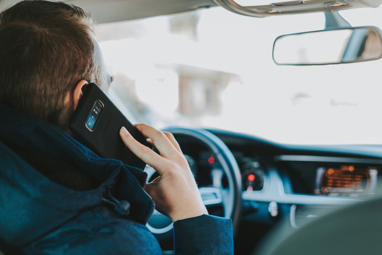 How to deal with bad drivers 3 alexandre boucher CoUogz3Udak unsplash