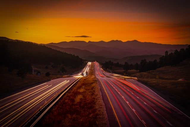 Learning to Drive in Winter 2 zach betten cxlg9k7SB3E unsplash